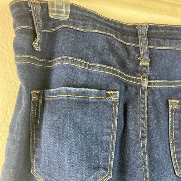 KanCan Signature Buckle Exclulsive Women's Skinny Jeans Sz 30 - Picture 10 of 13